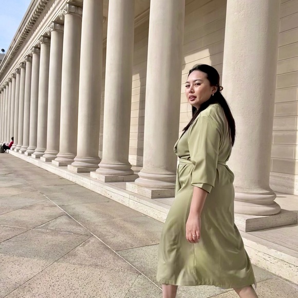 RAVEN dress in Sage - Picture 2 of 2